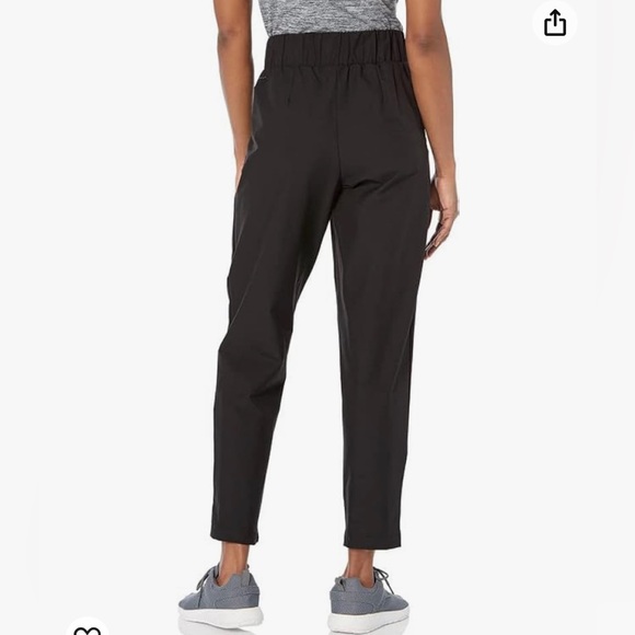 Calvin Klein Performance Front Pleat Tapered Pants with Pockets - Picture 2 of 4